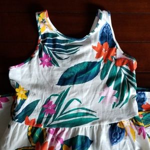 Girls flowered summer dress.